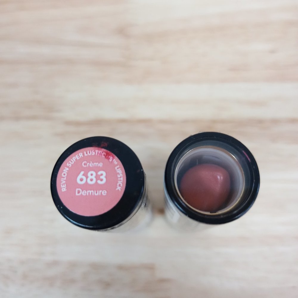 Revlon Super Lustrous Lipstick #683 Demure duo